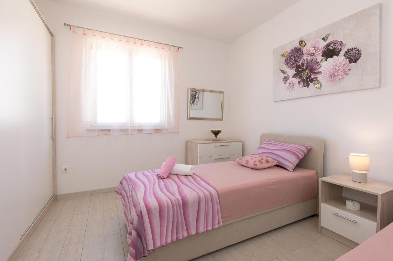 Apartment Oleander Punat Exterior foto